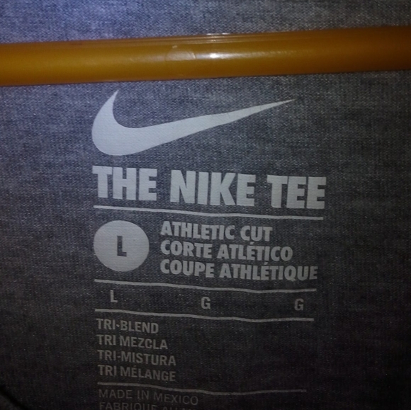 New England Patriots great for the female fan in the house - Picture 3 of 3